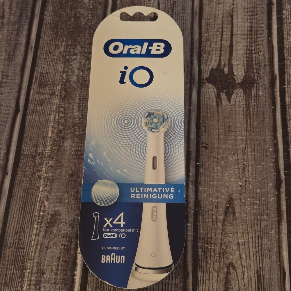 4pk Oral-B iO Ultimate Clean Replacement Brush Heads White New
